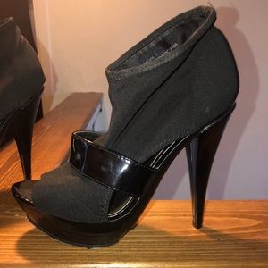 Ziggy Soho Nylon & Pleather Pump